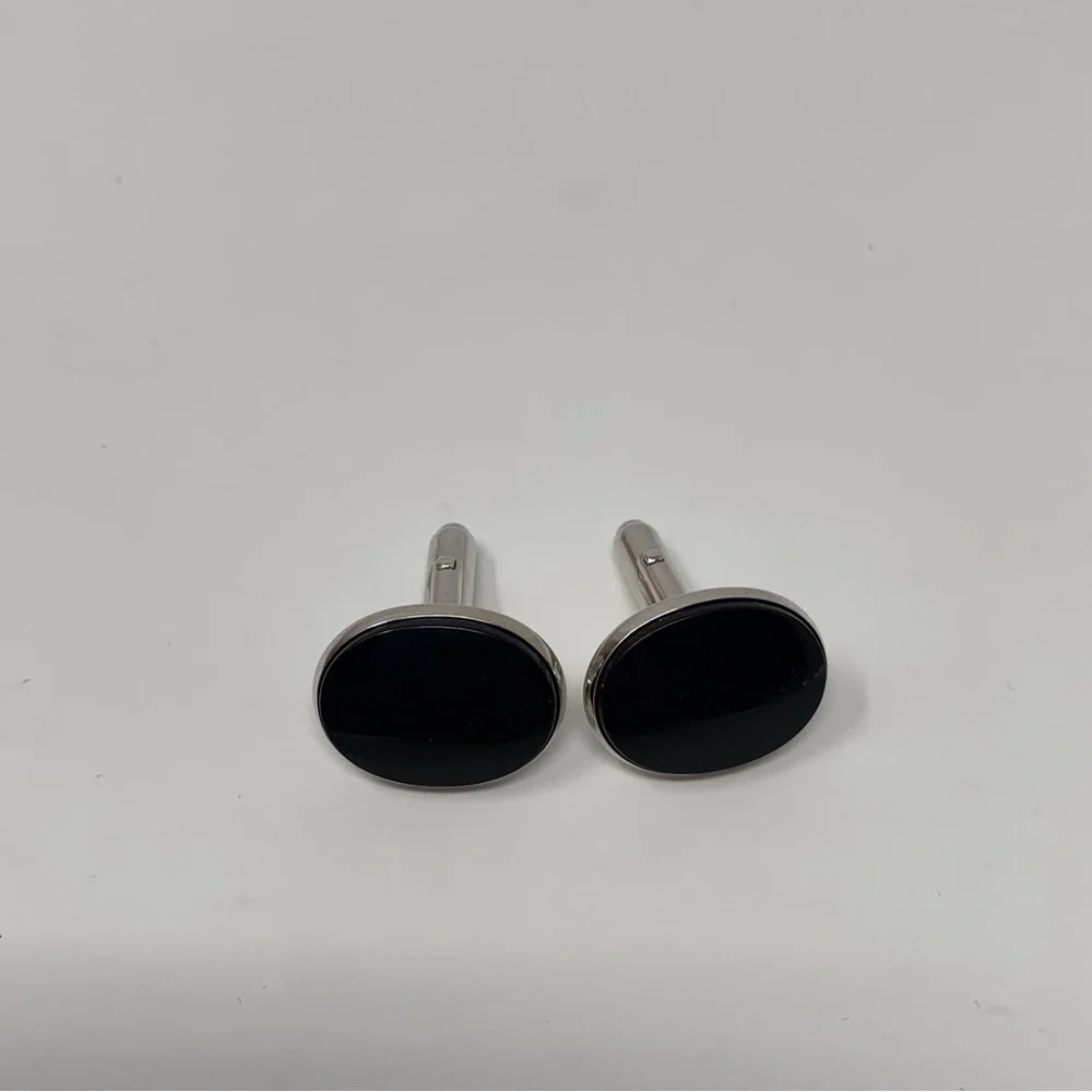 Vintage Black Oval and Silver Tone Quality CufflLinks and Tie Clip Set